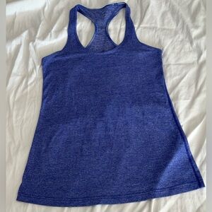 Lululemon: Women’s Sleeveless Top